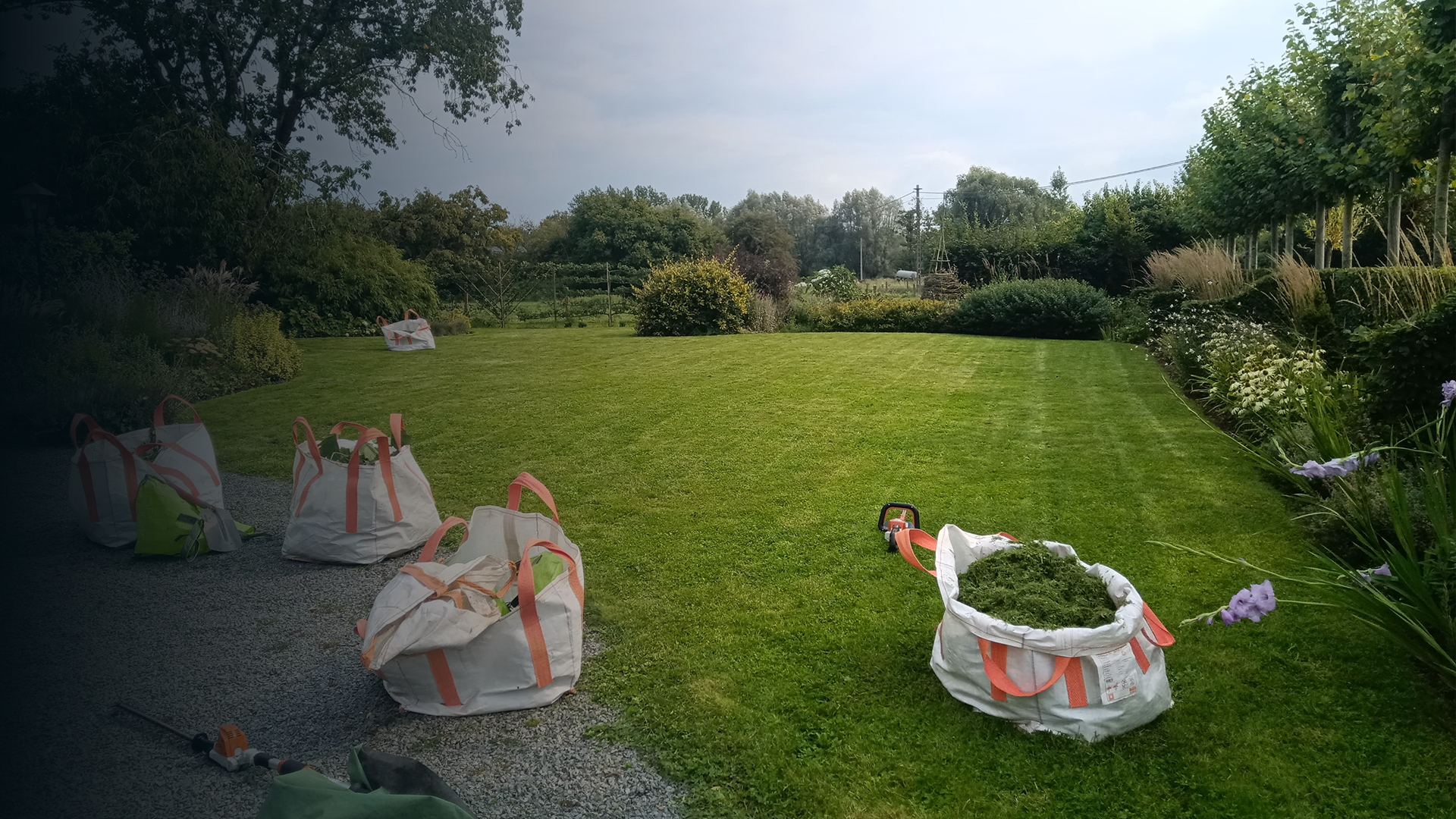 Home slider 4 tonte et entretien